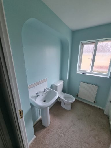 •Old bathroom before renovation •Bathroom renovation Peterborough •Bathroom makeover before photo •Pre-renovation bathroom 